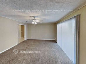 4529 Naranja Dr S in Jacksonville, FL - Foto de edificio - Building Photo