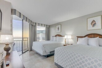 2710 N Ocean Blvd in Myrtle Beach, SC - Foto de edificio - Building Photo