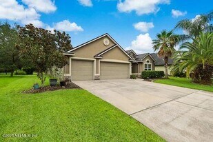 412 Chattan Way in Fruit Cove, FL - Building Photo