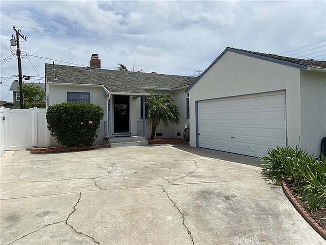 property at 17628 Kornblum Ave.