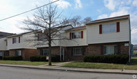 300-306 Clay Ave in Dayton, KY - Foto de edificio - Building Photo