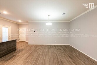 1284 N Corsica Dr in Fayetteville, AR - Building Photo - Building Photo