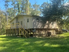 17901 Pine St in Crosby, TX - Building Photo - Building Photo