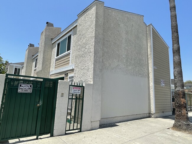 property at 1619 N Avalon Blvd