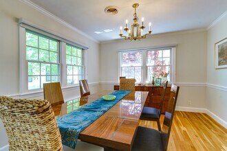 24 Great Meadow Rd in Newton, MA - Building Photo - Building Photo