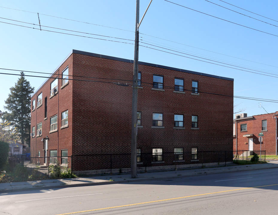 280 Weir St in Hamilton, ON - Building Photo