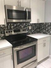 9576 SW 1st Ct in Coral Springs, FL - Foto de edificio - Building Photo