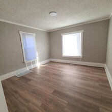 1021 Dearborn St in Fort Wayne, IN - Building Photo - Building Photo