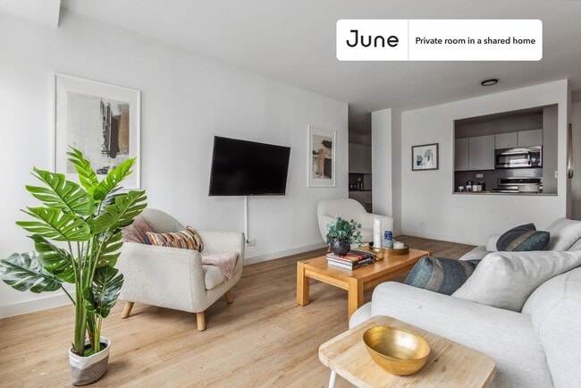 Room in Shared 5.0 bed/2 bath home in New York, NY - Building Photo - Building Photo