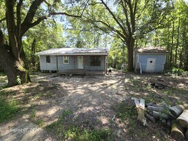 13362 Mock St in Gulfport, MS - Building Photo