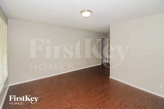 842 Eastern Dr in Memphis, TN - Building Photo - Building Photo