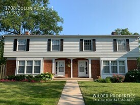 1708 Colonial Ln in Northfield, IL - Building Photo