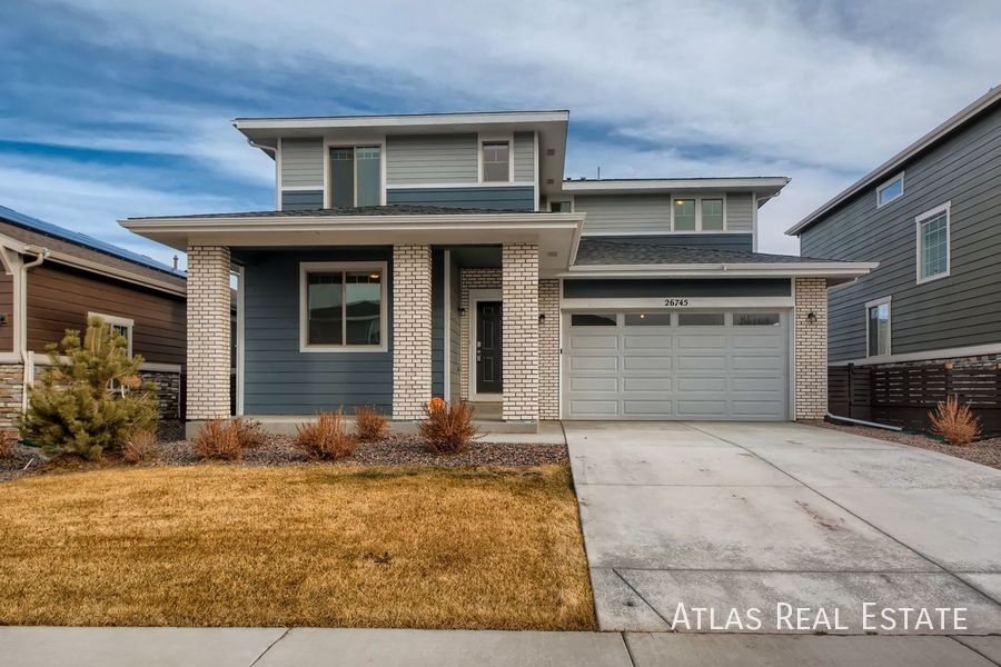 26745 E Bayaud Ave in Aurora, CO - Building Photo