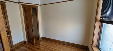 3326 N Clark St in Chicago, IL - Building Photo - Building Photo
