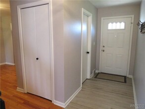 3028 E River Rd in Grand Island, NY - Building Photo - Building Photo