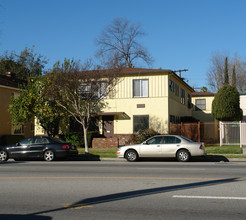 5049 Laurel Canyon Blvd in North Hollywood, CA - Building Photo - Building Photo