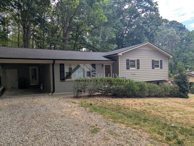 property at 6226 Dello St
