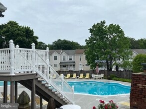 102 Piccadilly Ln in Stafford, VA - Building Photo - Building Photo