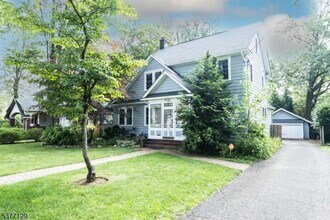 715 Dorian Rd, Unit 02104 in Westfield, NJ - Building Photo - Building Photo