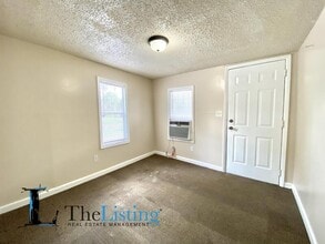 1005 Pine Ave in Sanford, FL - Building Photo - Building Photo