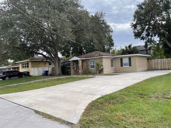 3016 W Meadow St in Tampa, FL - Building Photo - Building Photo