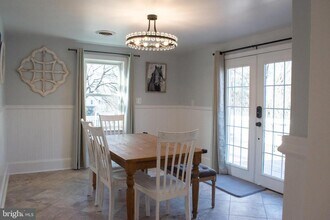 1548 Weston Ln in Middleburg, VA - Building Photo - Building Photo