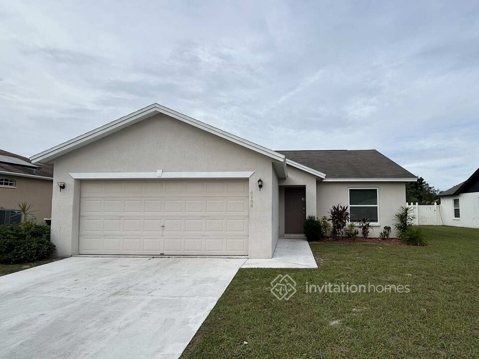 4108 Baywater Pl in Lakeland, FL - Building Photo