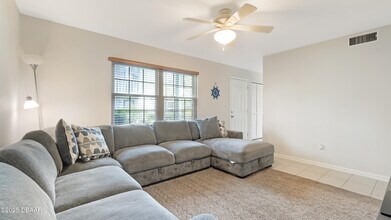 840 Center Ave in Holly Hill, FL - Foto de edificio - Building Photo