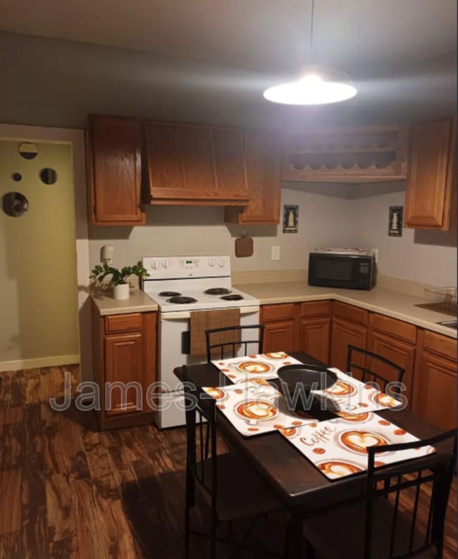 2405 Palmetto St in Montgomery, AL - Building Photo - Building Photo