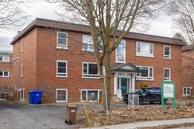 23 De La Coopération St in Gatineau, QC - Building Photo - Primary Photo