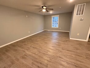 1026 N 9th St in Terre Haute, IN - Foto de edificio - Building Photo