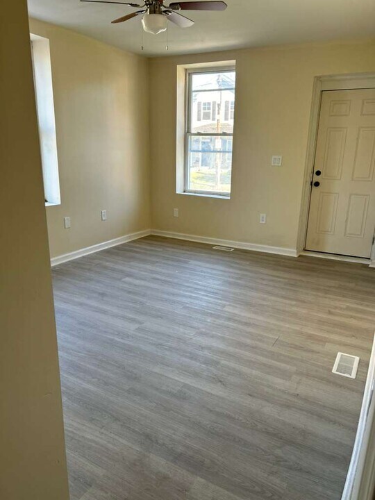 1265 Reservoir Ave in Norfolk, VA - Building Photo