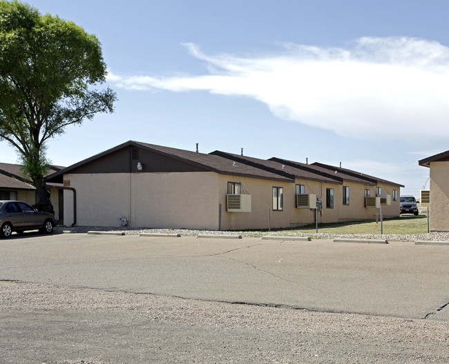 Columbine West Apartments in Pueblo West, CO - Foto de edificio - Building Photo