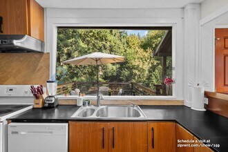 10590 River Dr in Forestville, CA - Building Photo - Building Photo
