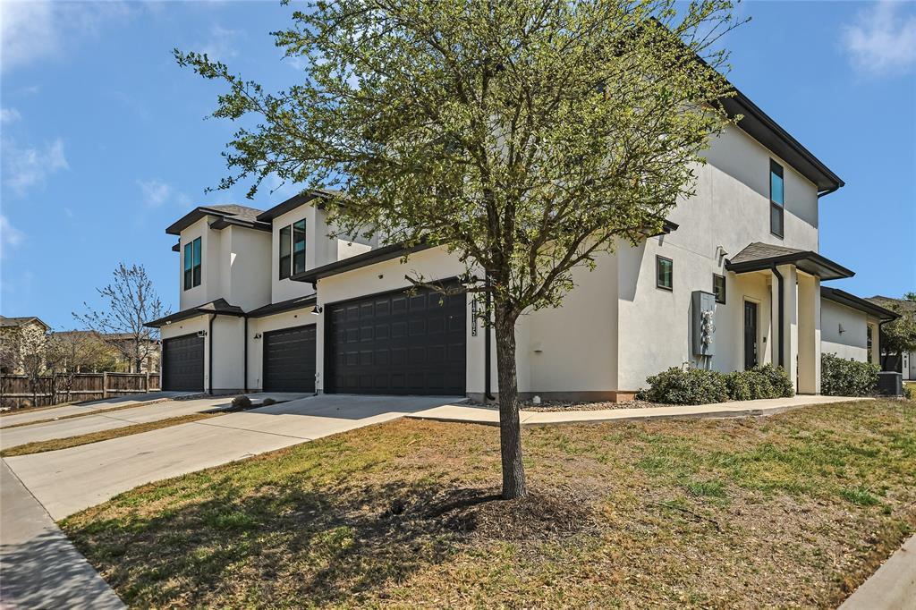12105 Dunure Trail in Austin, TX - Building Photo