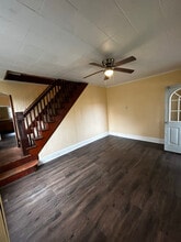325 Main St in Mayfield, PA - Building Photo - Building Photo