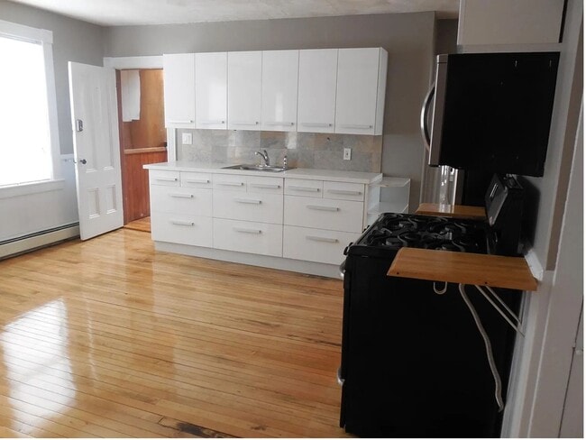 property at 103 Tell St