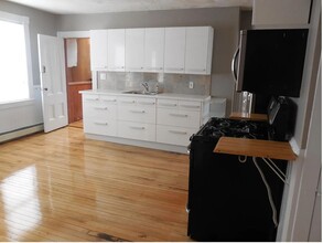 103 Tell St in Providence, RI - Building Photo - Building Photo