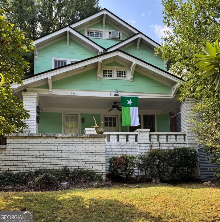 343 4th St NE in Atlanta, GA - Foto de edificio