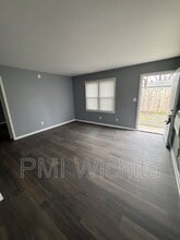 457 N Gordon St in Wichita, KS - Building Photo - Building Photo