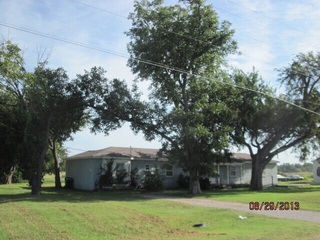 601 E Main St photo'