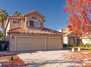 1145 Redington Ct in Tracy, CA - Foto de edificio - Building Photo