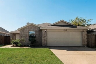 1048 Port Sullivan Dr in Little Elm, TX - Building Photo - Building Photo