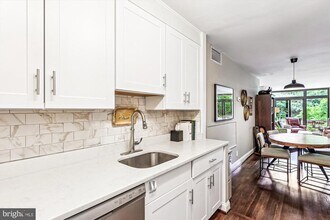 335 N St SW in Washington, DC - Building Photo - Building Photo