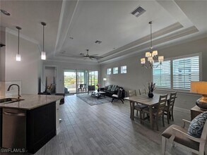 6839 Saona CT in Naples, FL - Building Photo - Building Photo