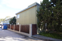 Carriage House Apartments in Chula Vista, CA - Building Photo - Building Photo