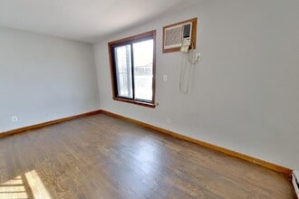 410 E 13th St in New York, NY - Building Photo - Building Photo