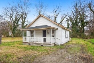 419 E Rockspring St in Henderson, NC - Building Photo - Building Photo