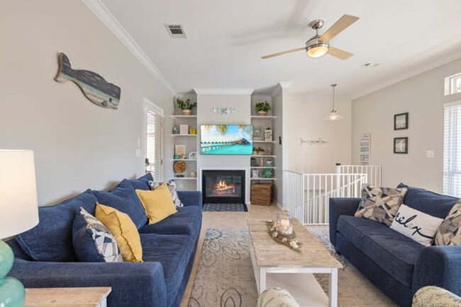 76 Gulf View Dr in Panama City Beach, FL - Building Photo - Building Photo