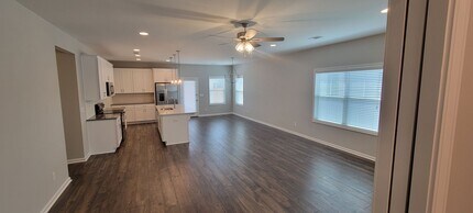 857 Hedgefield Way in Prattville, AL - Building Photo - Building Photo